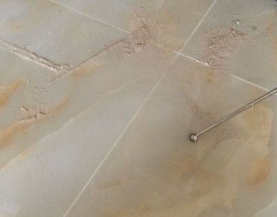 大渡口瓷砖空鼓维修公司分享粘合剂选择不当在瓷砖铺贴过程中可能导致以下问题